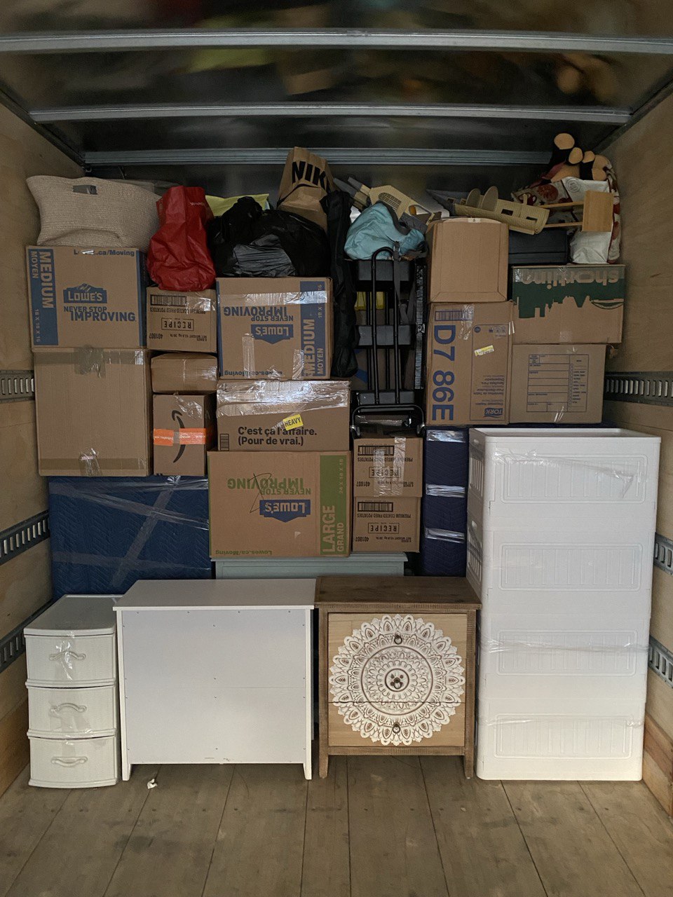 Calgary Moving Company - Residential moving